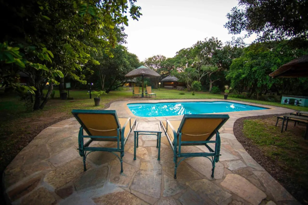 Gooderson Dumazulu Lodge & Traditional Village