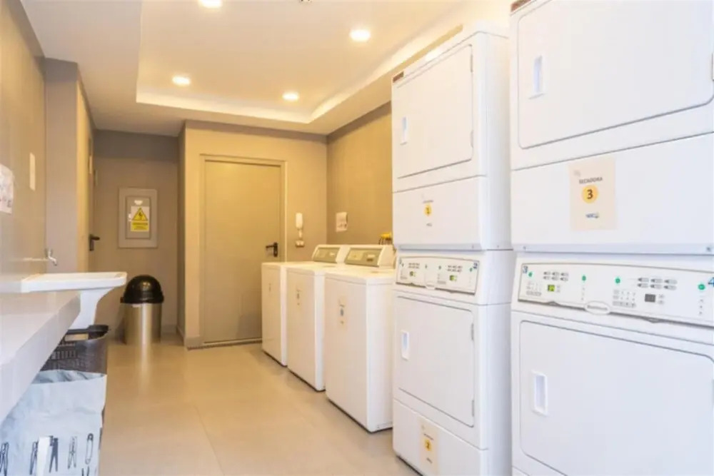 Modern 1Br New Flat w Terrace Pool Gym