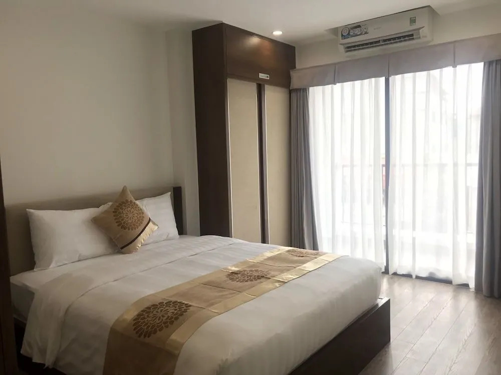 REIWA INN APARTMENT