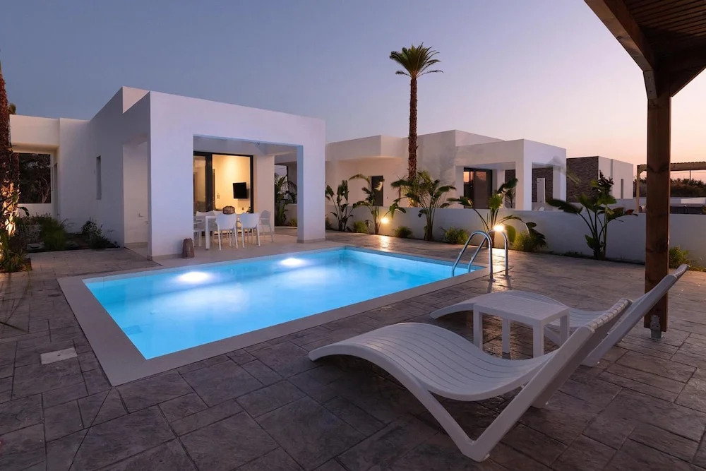 Villa Salty Sun 1