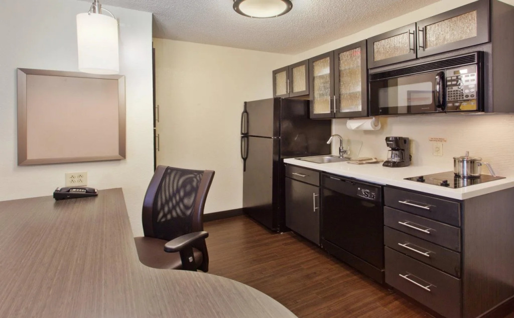 Sonesta Simply Suites Silicon Valley Santa Clara