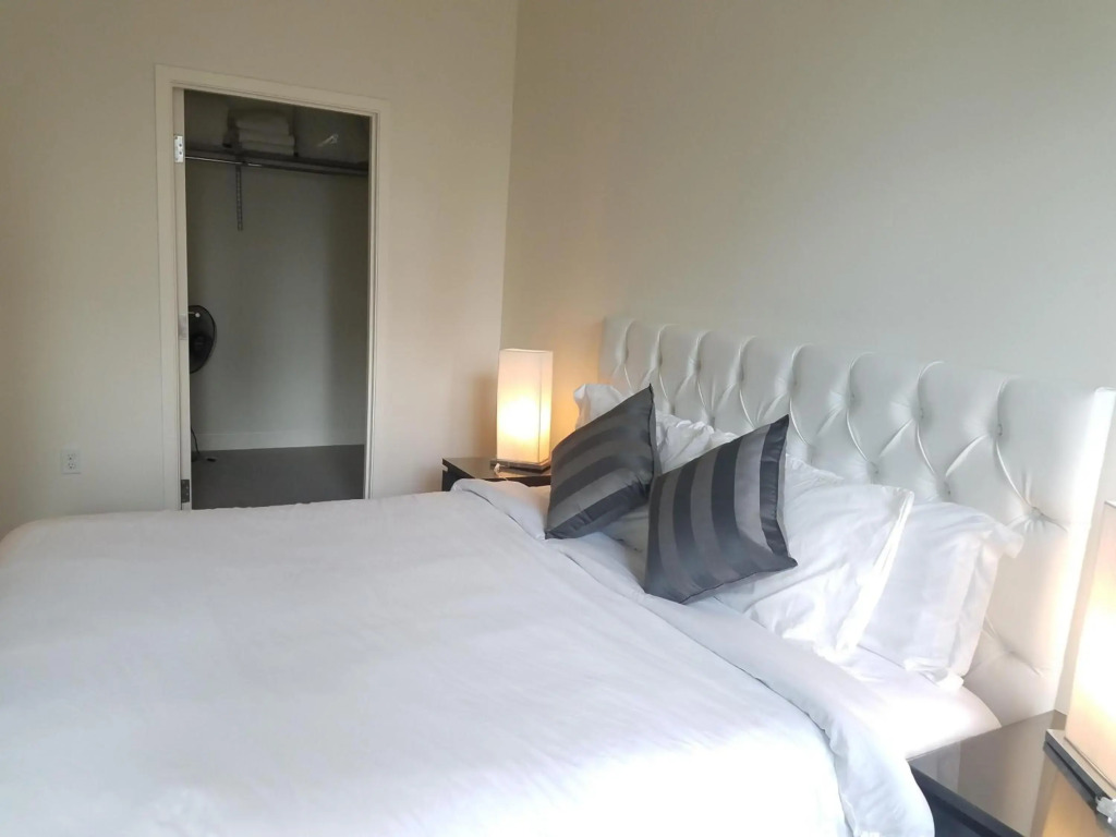 Cityscape Luxury Tower One Bedroom