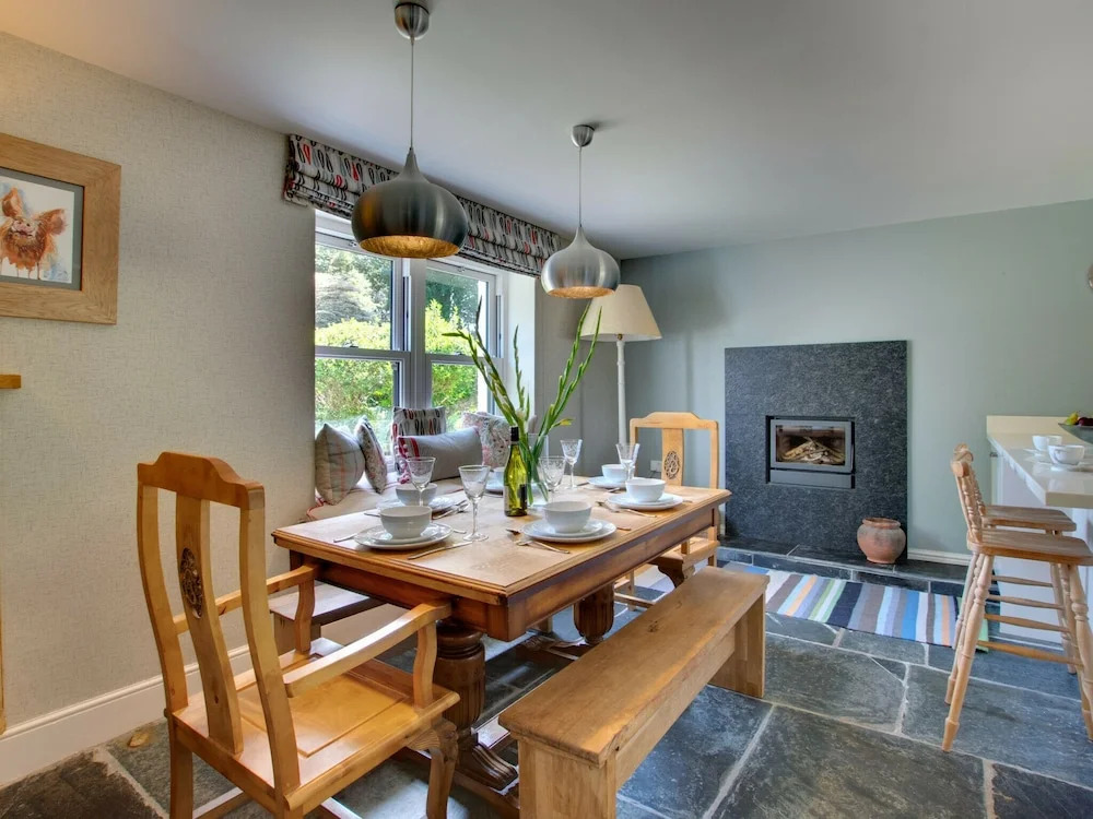 Plush Holiday Home in Cornwall With Private Garden