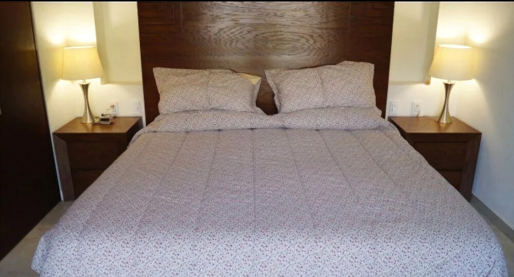 Romantic Zone V399 1 Bedroom