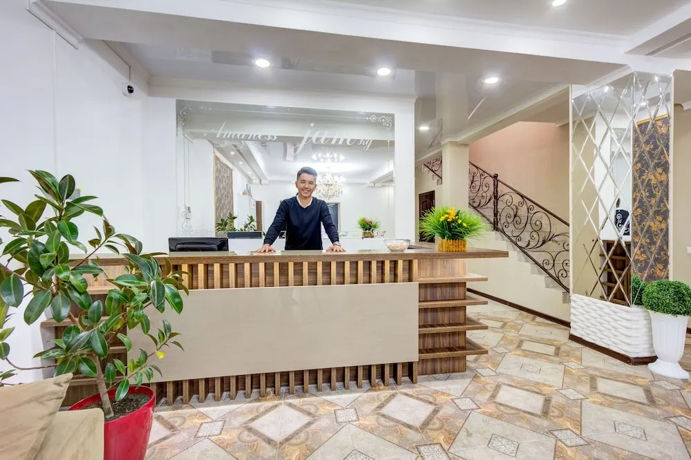 Amaness Hostel