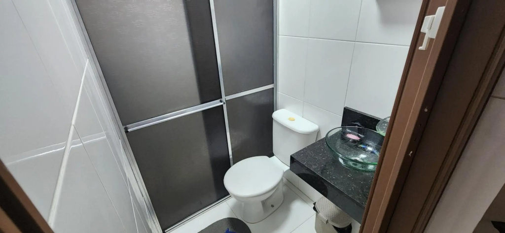 Apartamento super mobilhado com piscina e churrasqueira