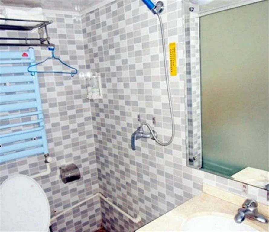 Qingdao Yike Business Hotel