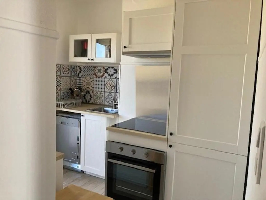 Appartement Le Lavandou, 2 pièces, 4 personnes - FR-1-308-82