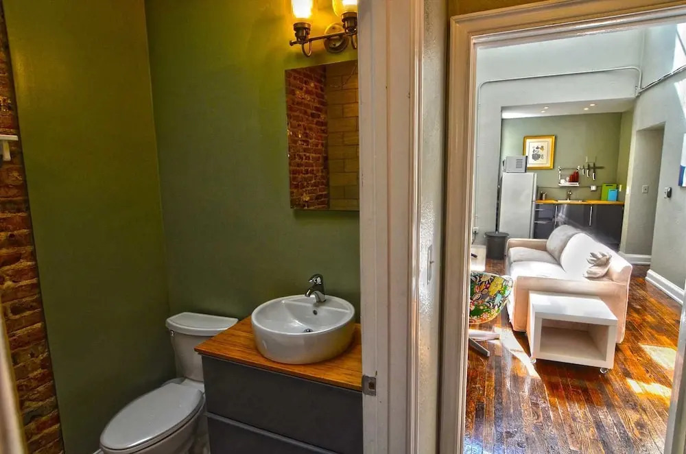 1347 Northwest Apartment #1053 - 1 Br Apts