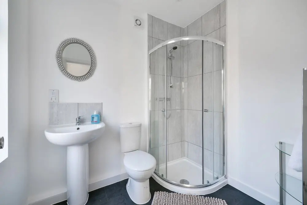 Bohr Lodge 1&2-bedroom flats