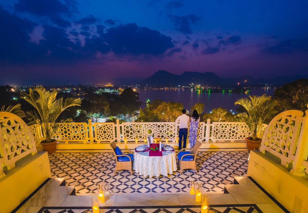 The Lalit Laxmi Vilas Palace