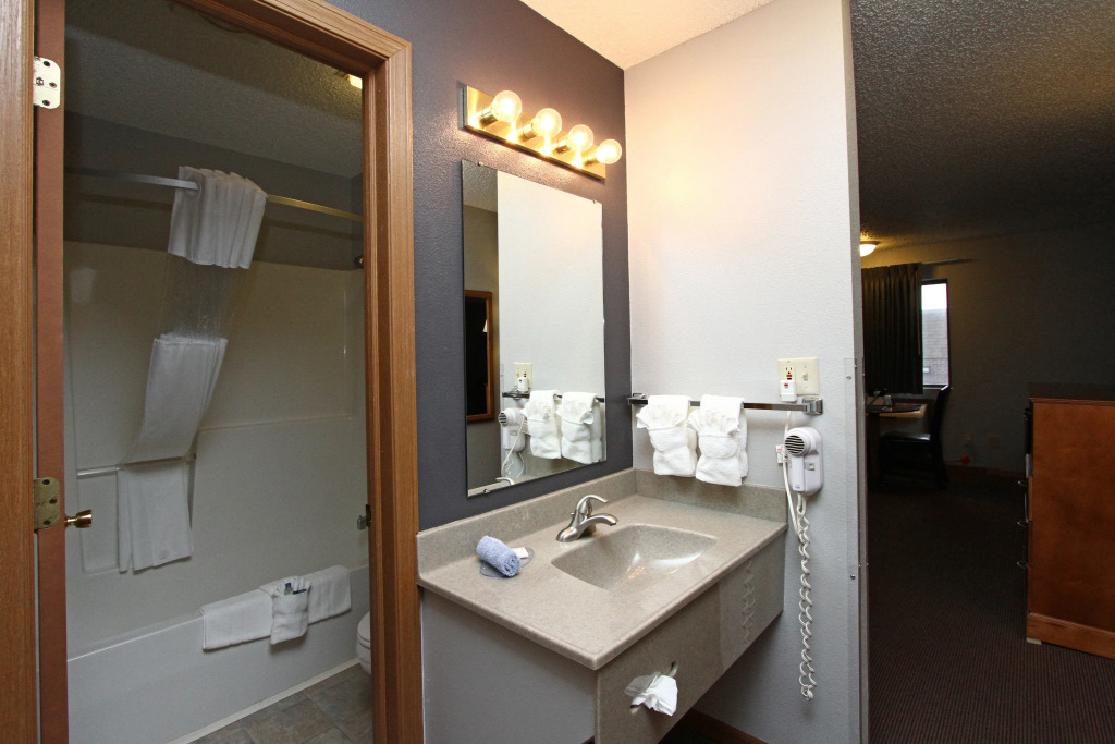 New Victorian Inn & Suites-Norfolk