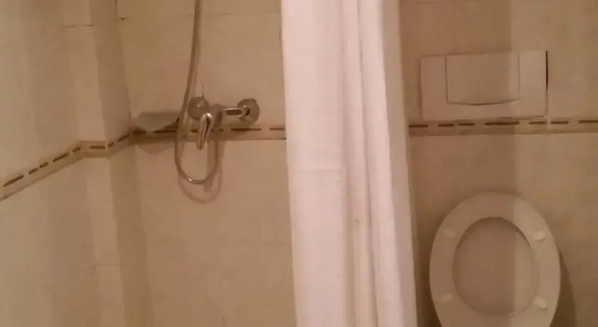 New Safari Hotel