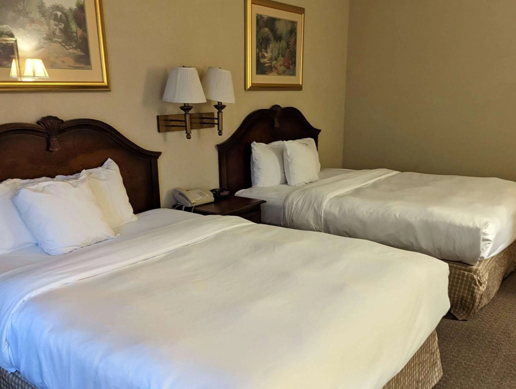 Wingate Suites By Wyndham Mansfield Ontario