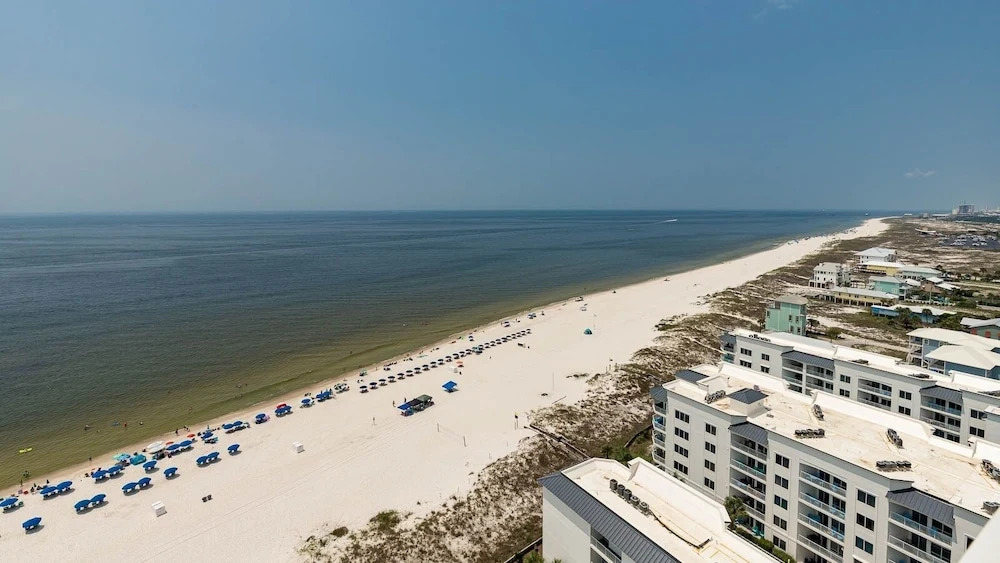 Phoenix Gulf Tower 1503 3 Bedroom Condo