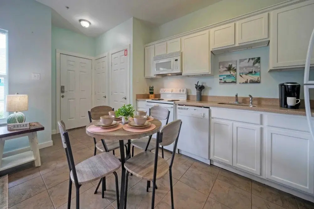 2 Coasta Bahia Condos Mins to the Beach + Pool & Golf Cart Zone