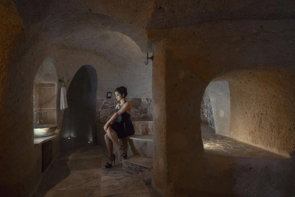 Oread Cave Suites