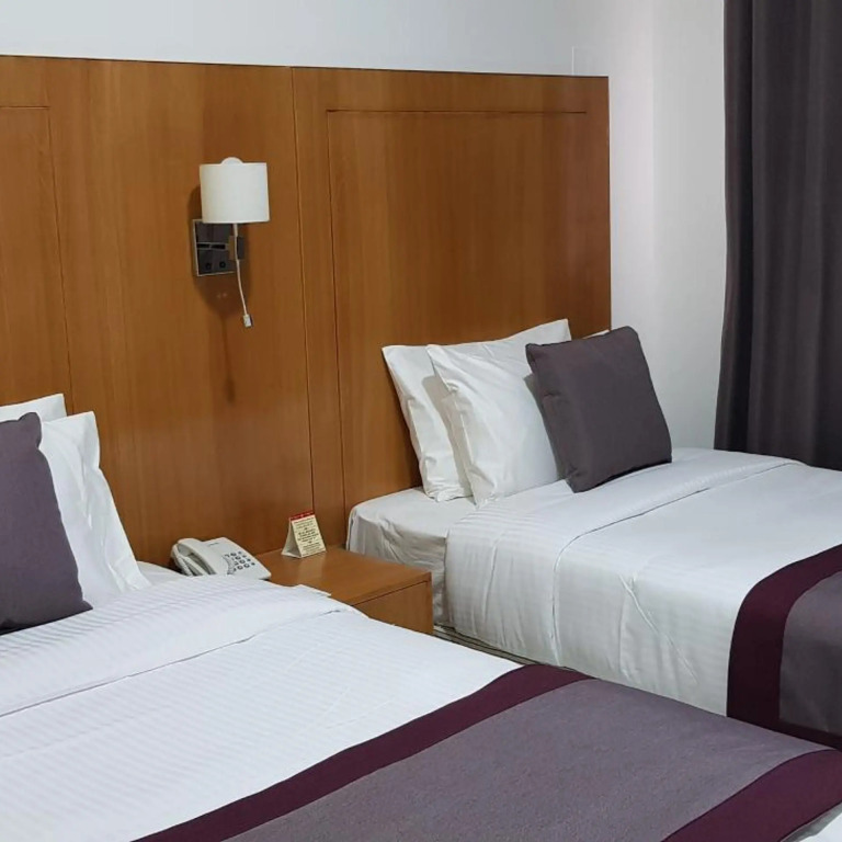 Nova Park Hotel