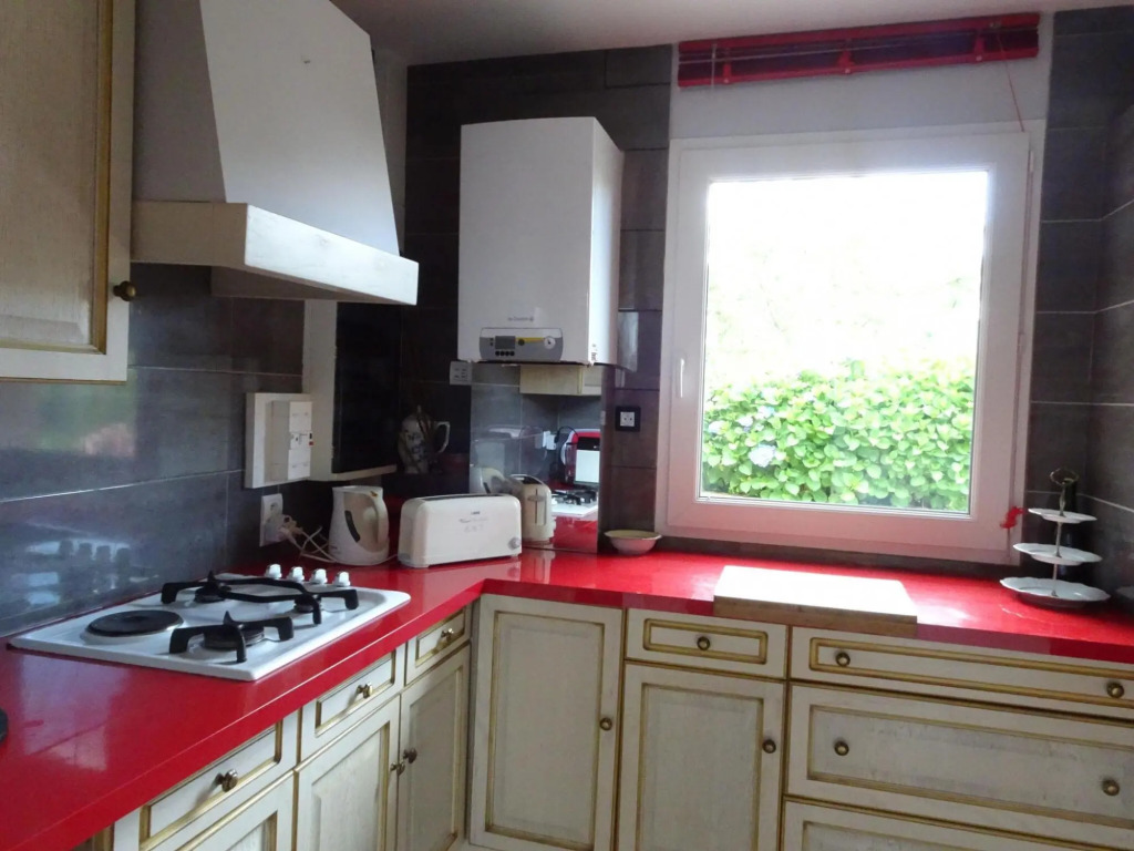 Beautiful Norman House With Outbuilding Located in the bay of Mont St Michel