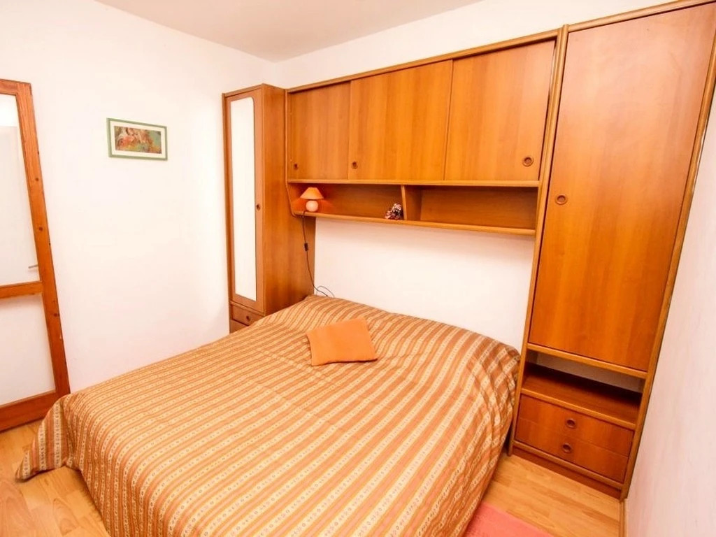 Apartments Irena