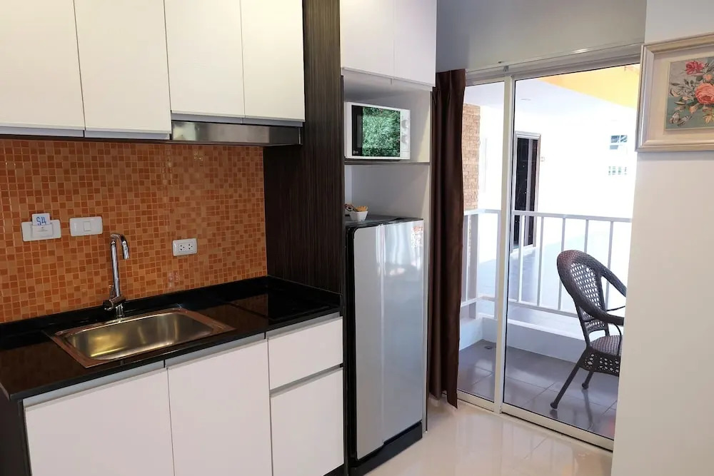 Sunset Apartments