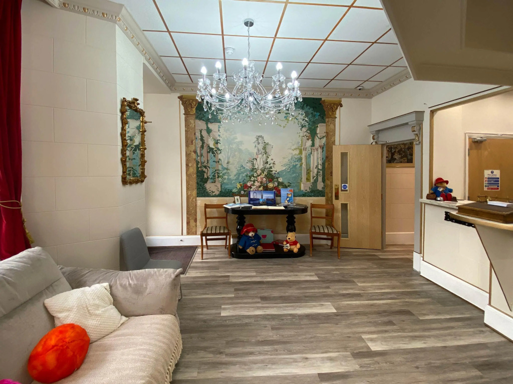 Lancaster Court Hotel