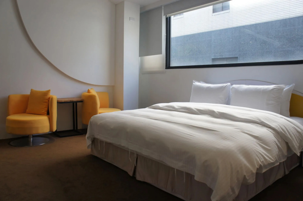 Time Flyer Hotel