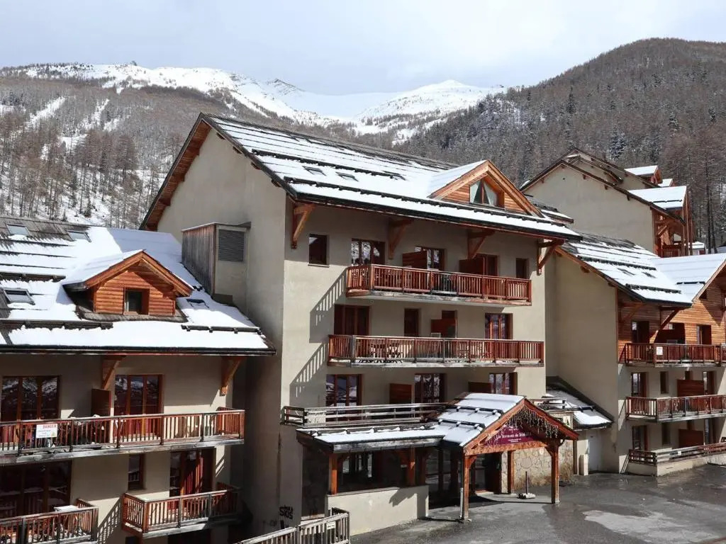 Appartement Les Orres, 3 pièces, 8 personnes - FR-1-322-440