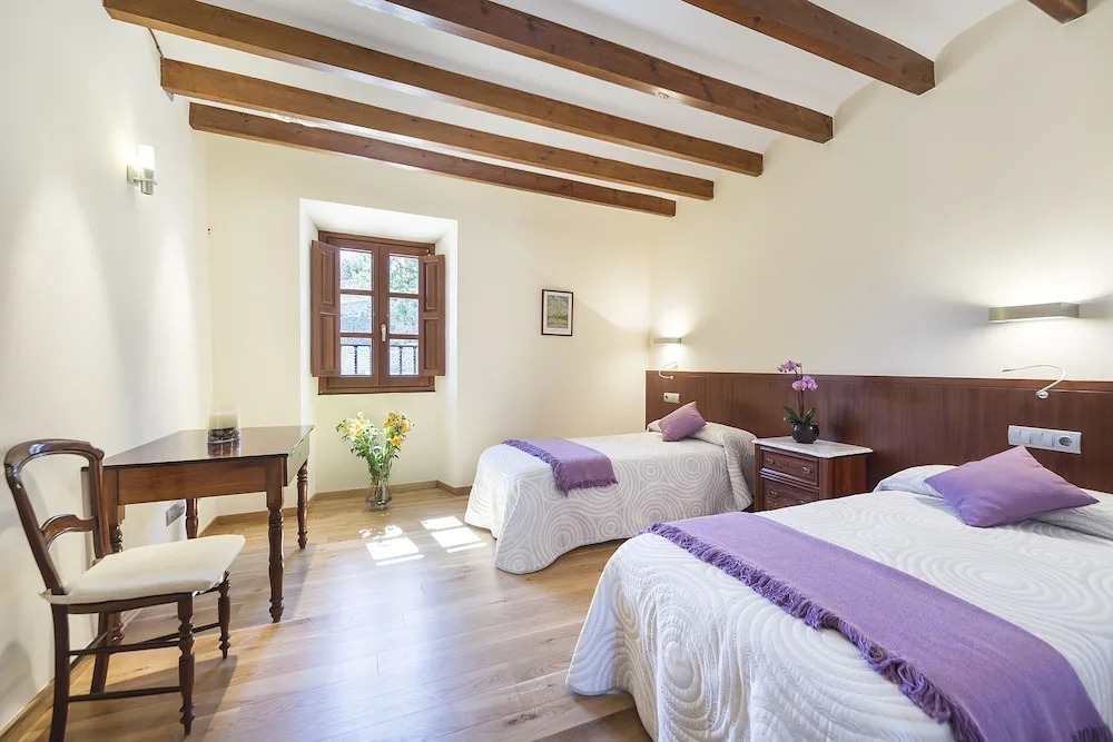 Majestic Holiday Estate sleep 12 pers in Calvia