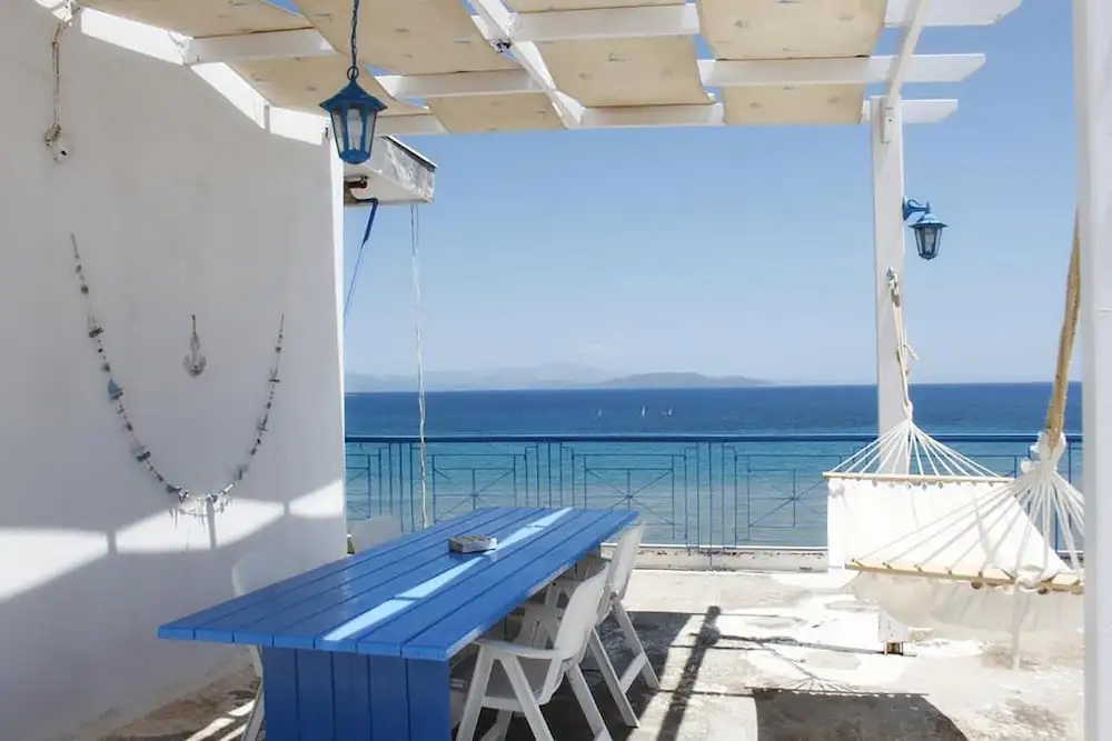 Penthouse & apartments by the Sea airport Airstay