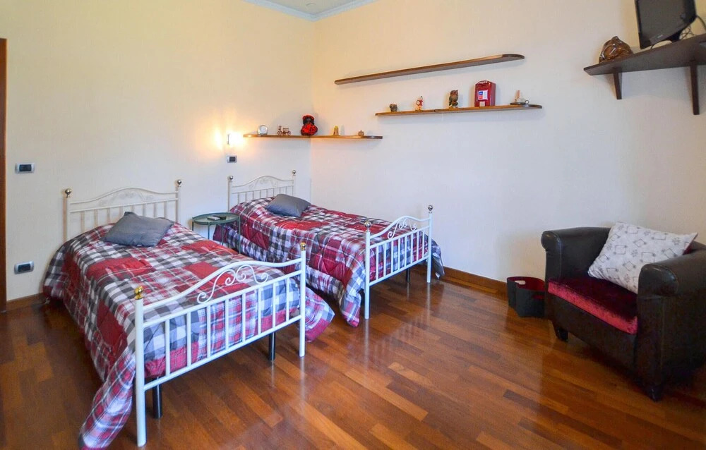 Stunning Apartment in Monte San Savino With 3 Bedrooms, Wifi and Outdoor Swimming Pool