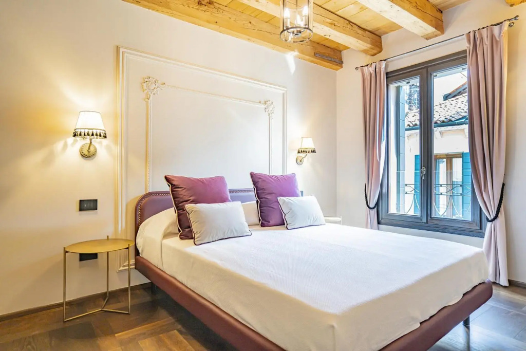Corte Rubbi 8 Luxury Two-bedroom Apartment -Dimora Italia Selection-