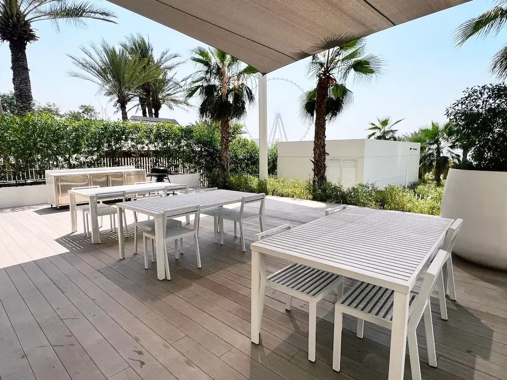 Stylish JBR 3BR M w Beach Access