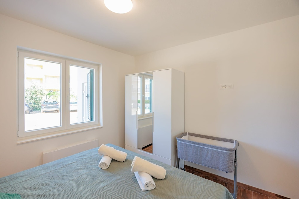 Apartments Labar