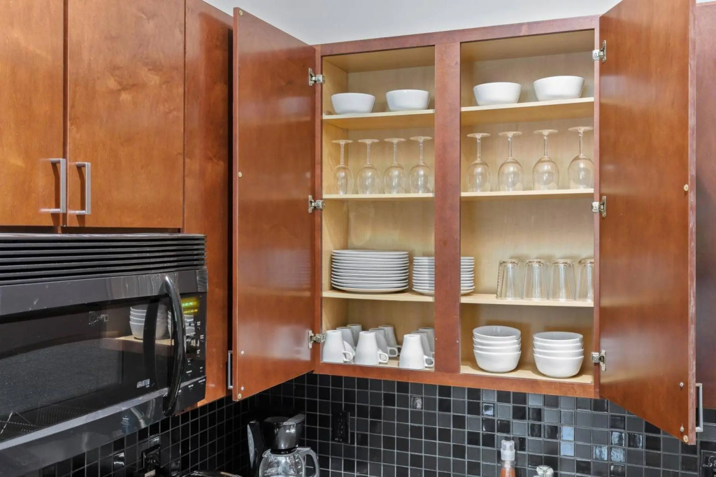 2 Bedroom Hip Apartment, Free Parking & Wifi