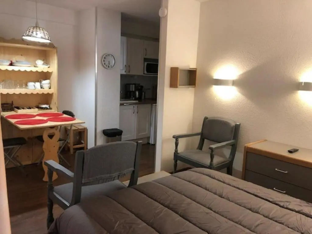 Appartement Brides-les-Bains, 1 pièce, 2 personnes - FR-1-512-228