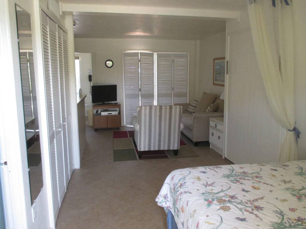 Sea Club I