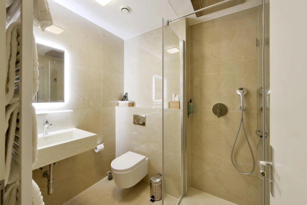 Hotel Rousseau