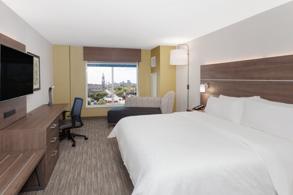 Holiday Inn Express & Suites Downtown Ottawa East by IHG