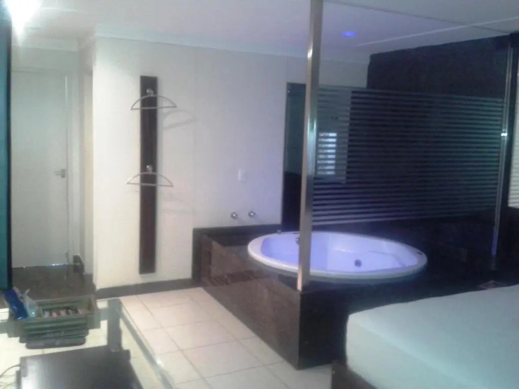 Toulouse Motel