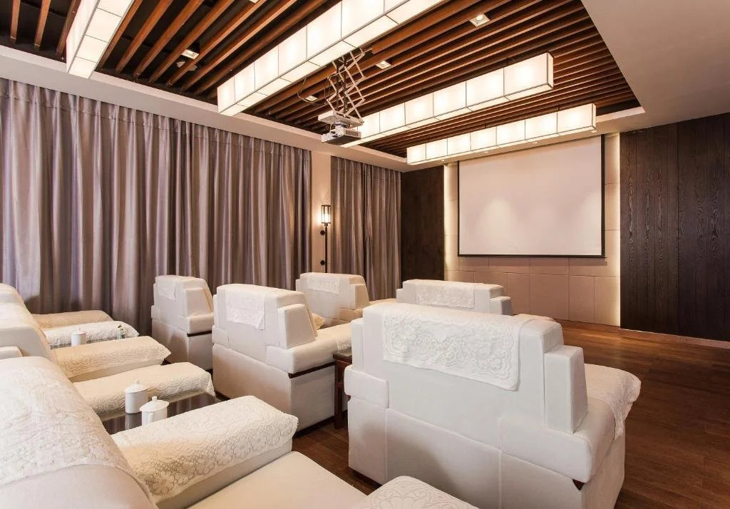 Chinaware Hotel