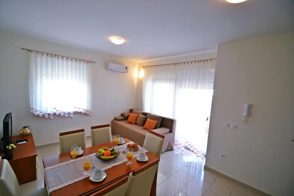 Apartments Ivana