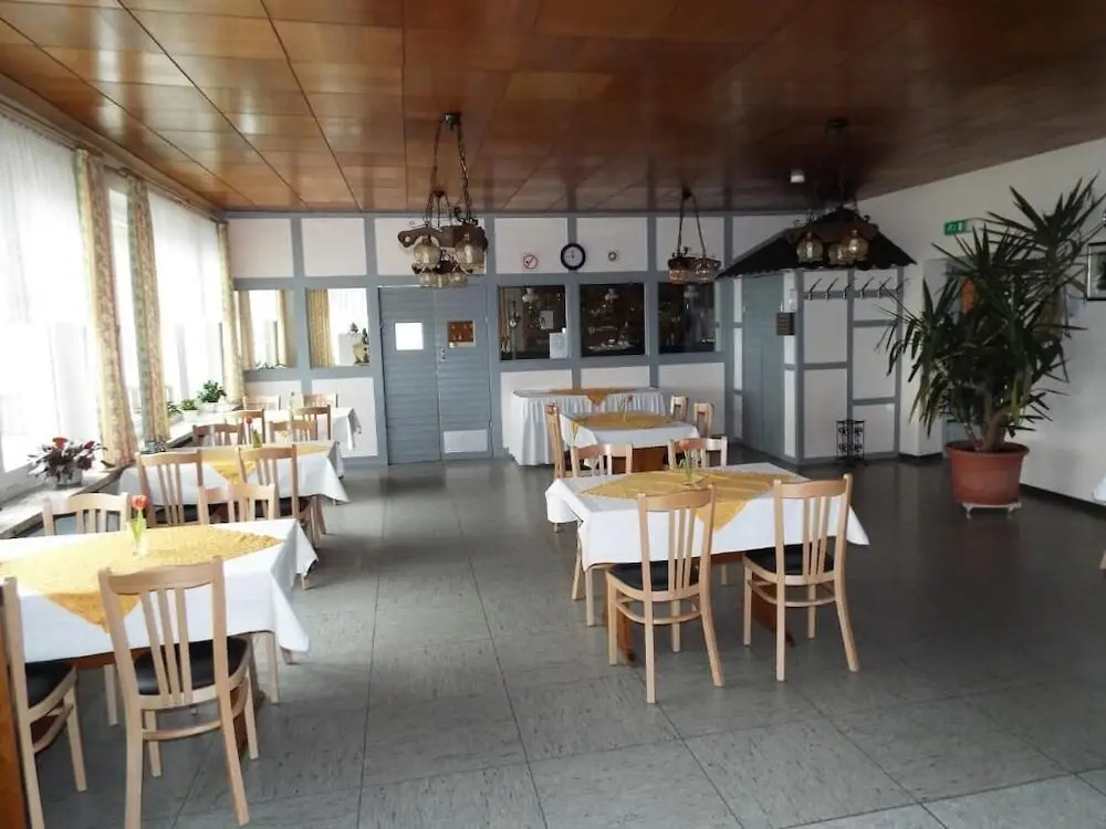Hotel garni Zum Reinhardswald