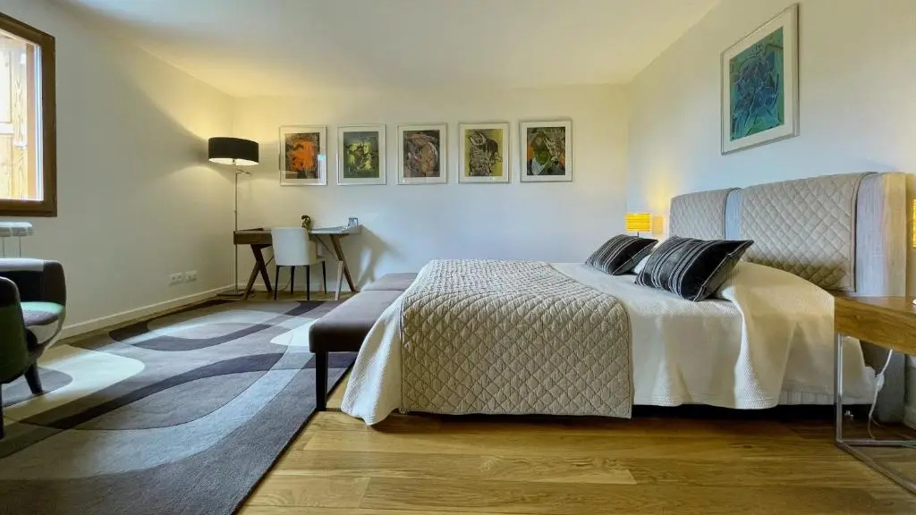 Suites & Balnéo chez lhabitant - Vue panoramique sur le Vercors