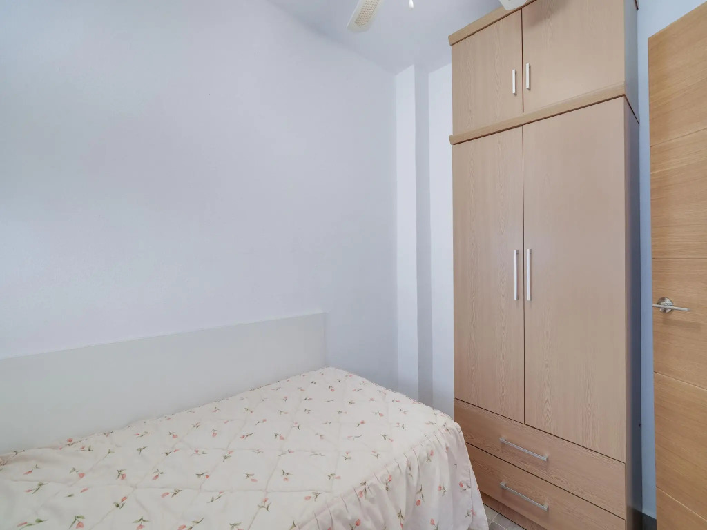 Snug holiday home in Villamartin with garden