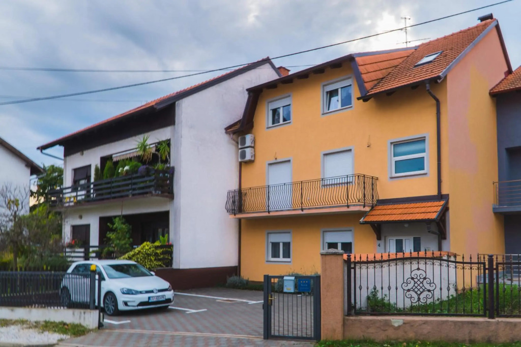 Apartments "Pavić" near Zagreb Airport