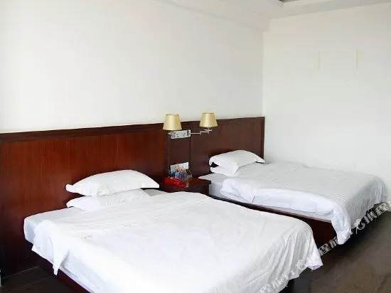 Linghuiyuan Motel