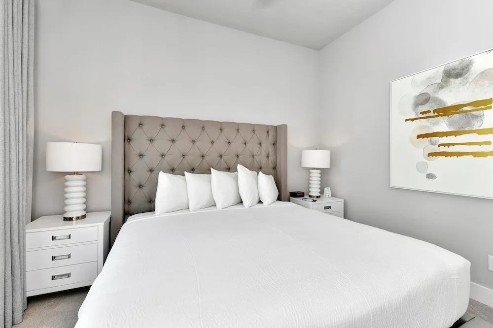 Private Condo, Ideal for Groups. apt - 136