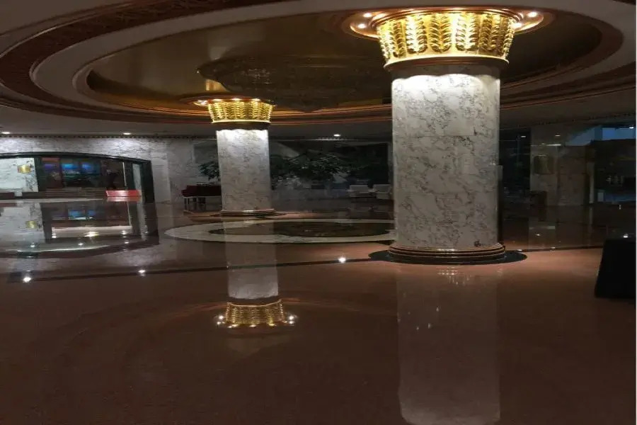 Guoyi Hotel