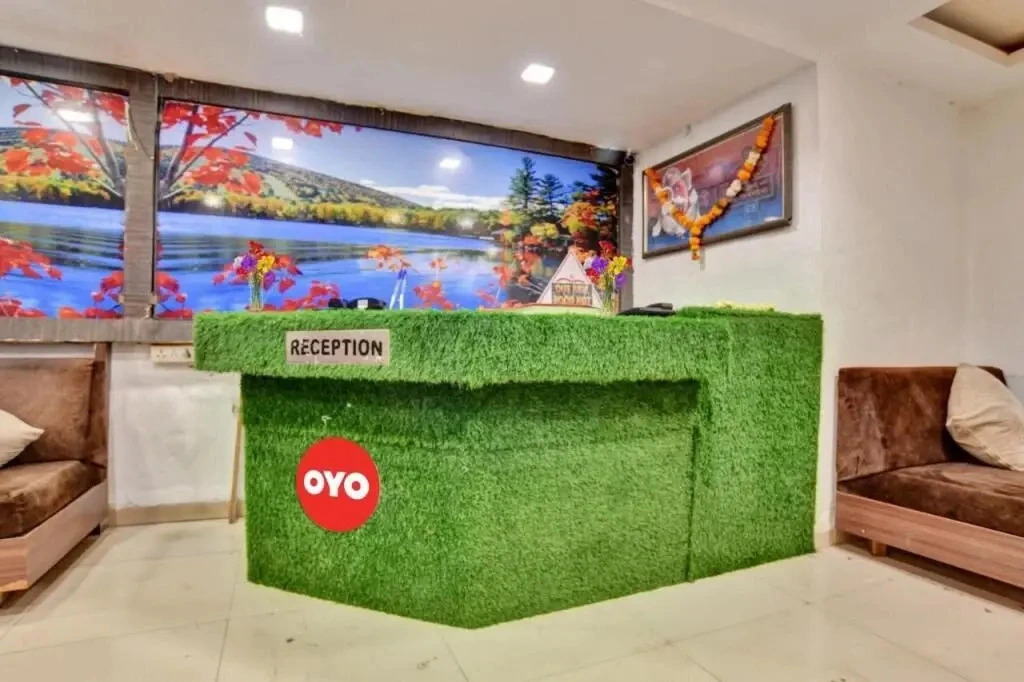 OYO Flagship 70333 Shree Saiji Palace